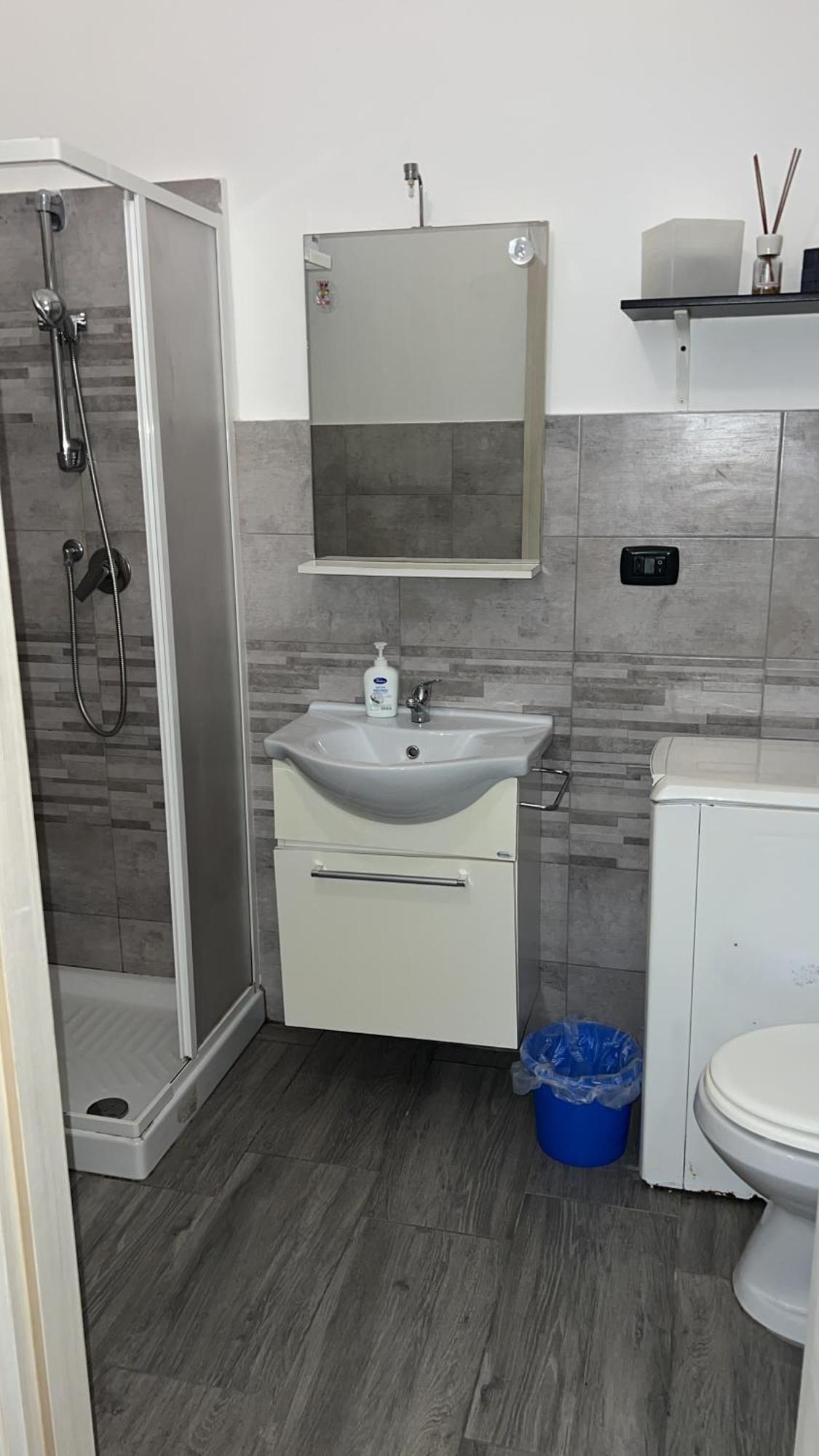 Apartament Bed2Go Brescia Turyn Zewnętrze zdjęcie
