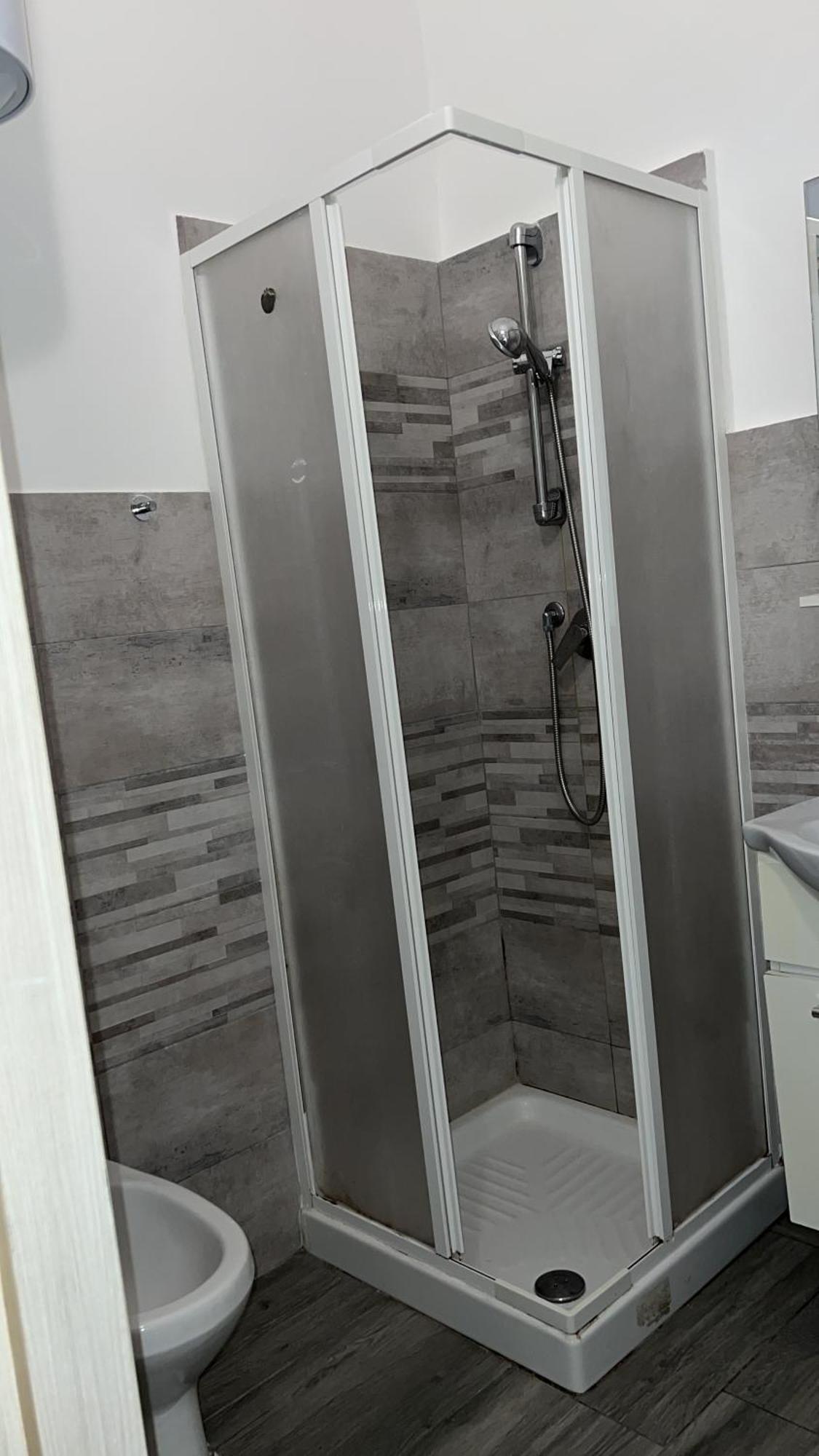Apartament Bed2Go Brescia Turyn Zewnętrze zdjęcie